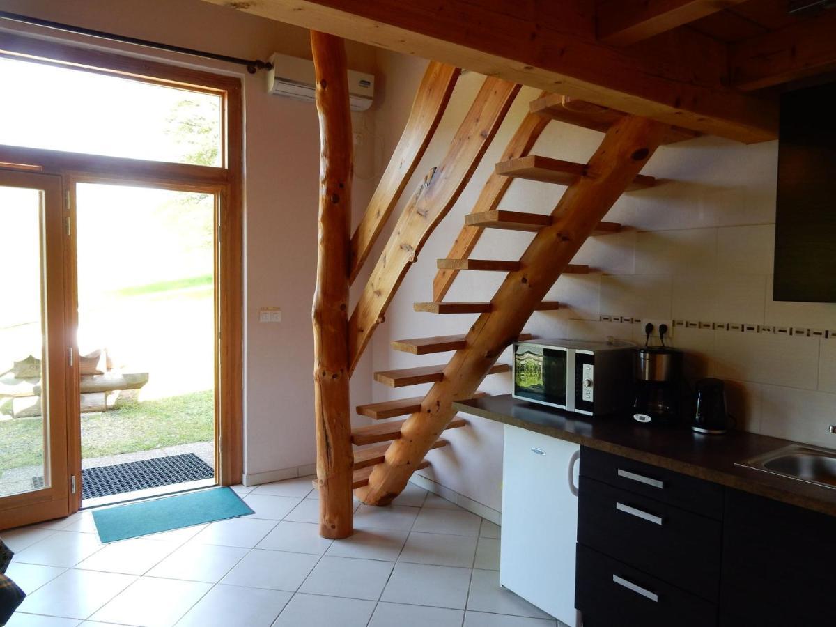 Cosy Holiday Home With Garden In Walscheid Exteriér fotografie