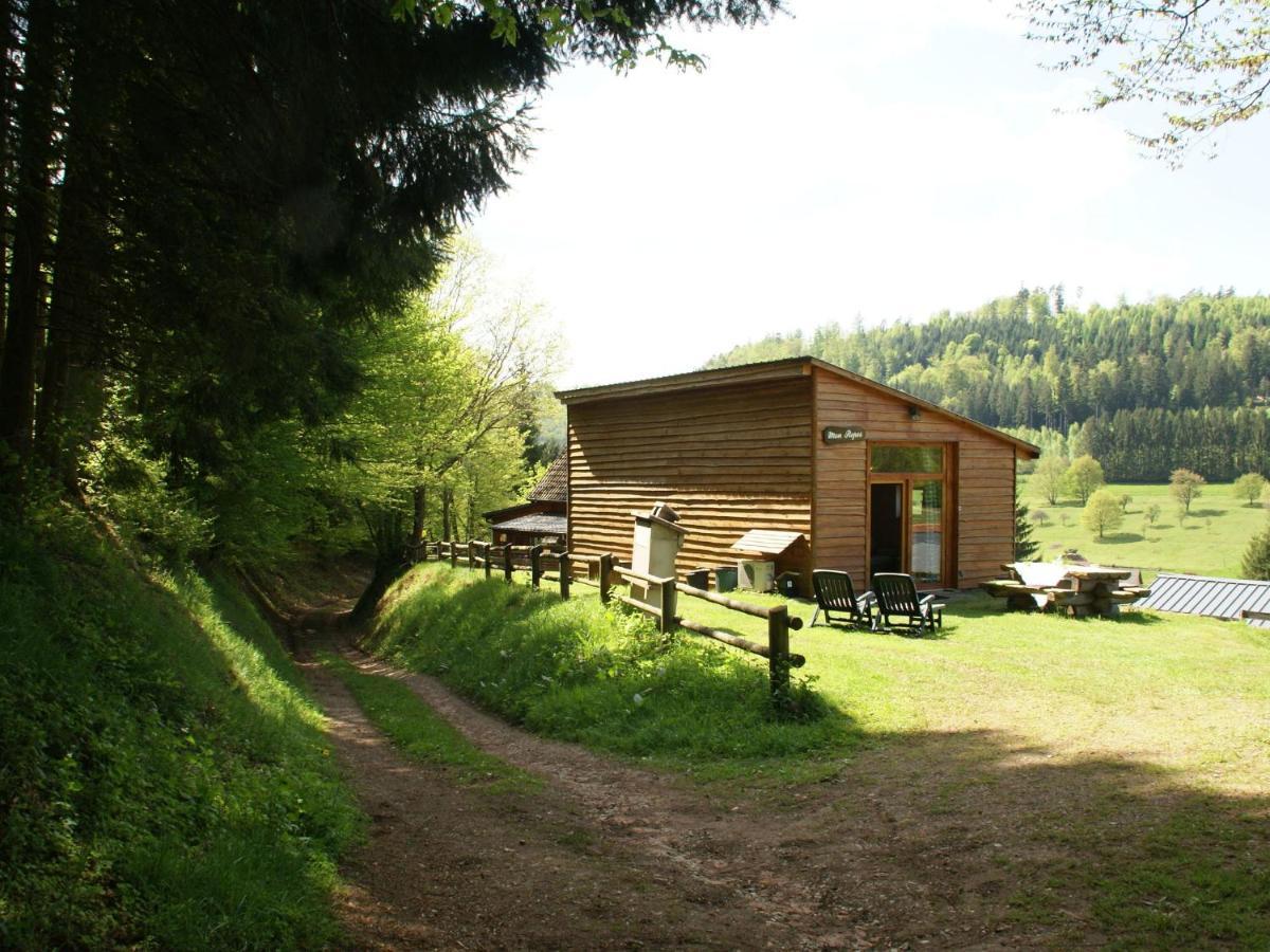 Cosy Holiday Home With Garden In Walscheid Exteriér fotografie