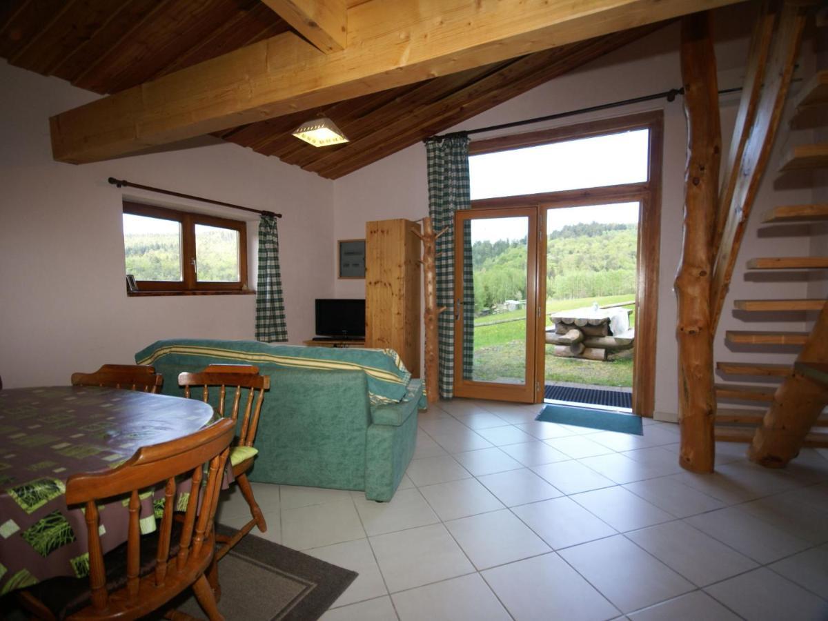 Cosy Holiday Home With Garden In Walscheid Exteriér fotografie